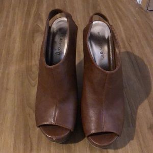 faux leather madden girl wedges